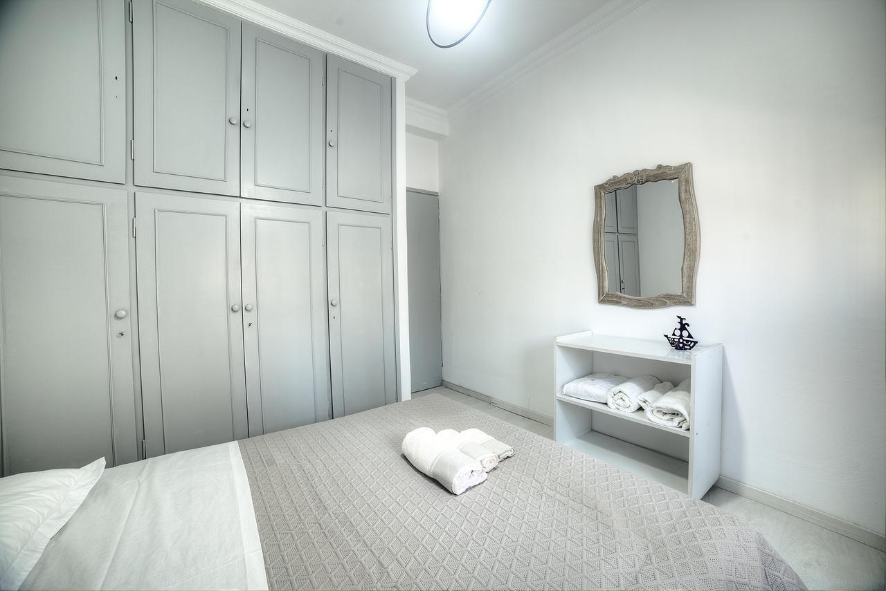 Cosy Apartment In Glyfada Center Athens Exterior photo